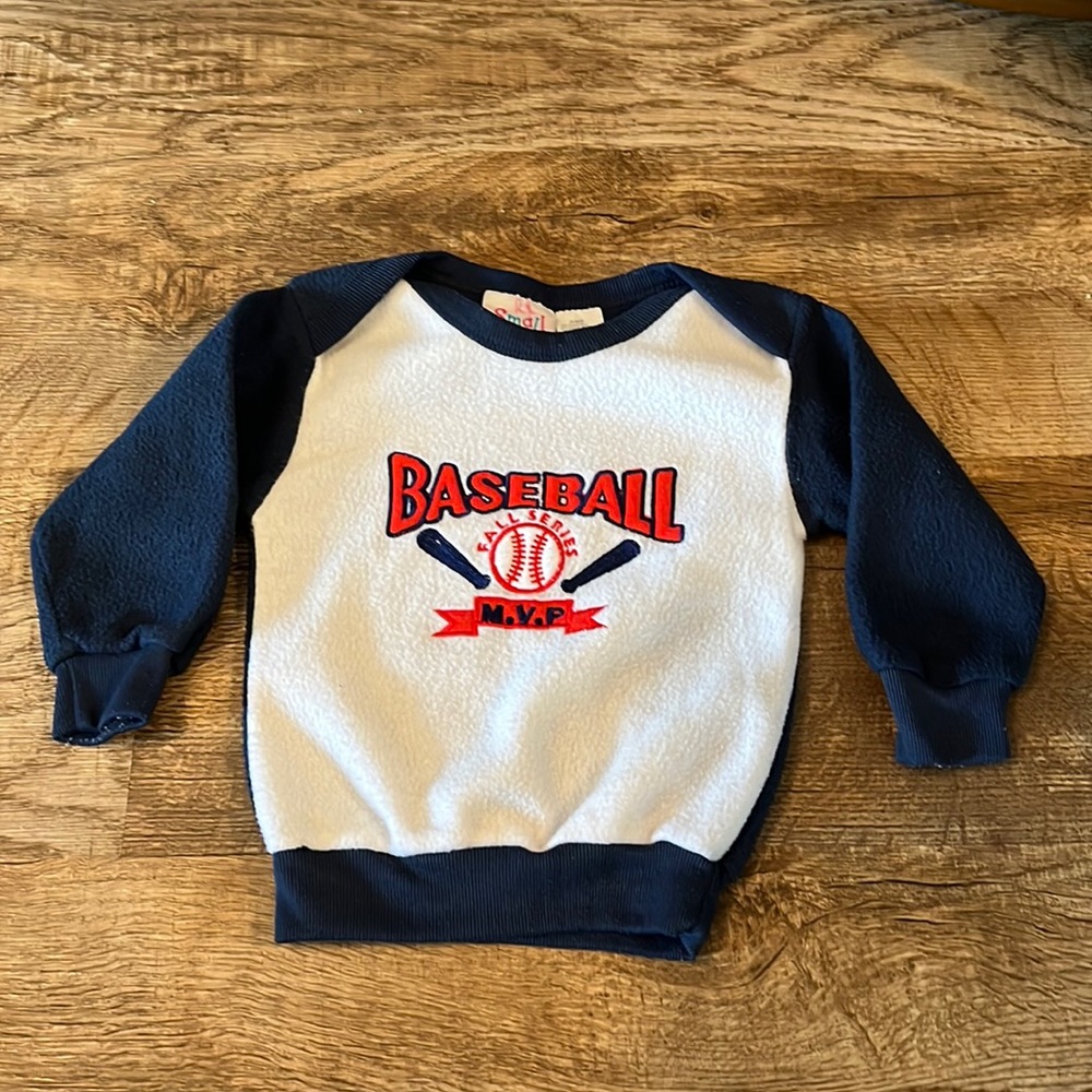 🔥Bundle🛒 3 for $10, Boys Blue & White Pull Over Long Sleeve Shirt